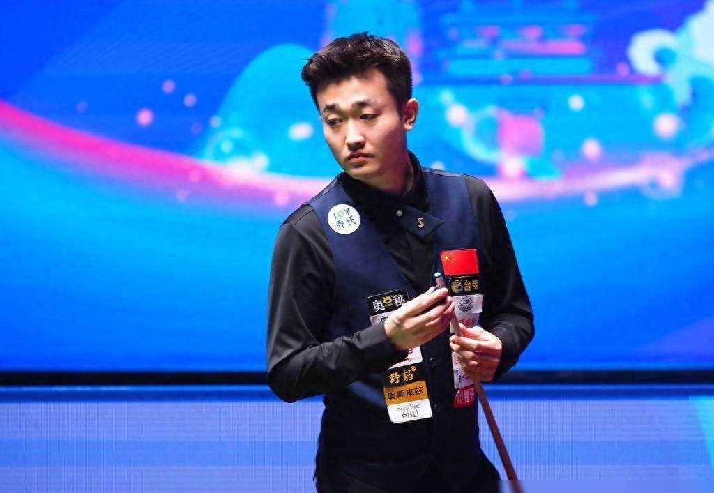 对于科莫而 对于科莫而